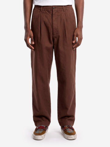 UNIVERSAL WORKS Pantaloni Comfort Moleskin marroni con pinces Marrone
