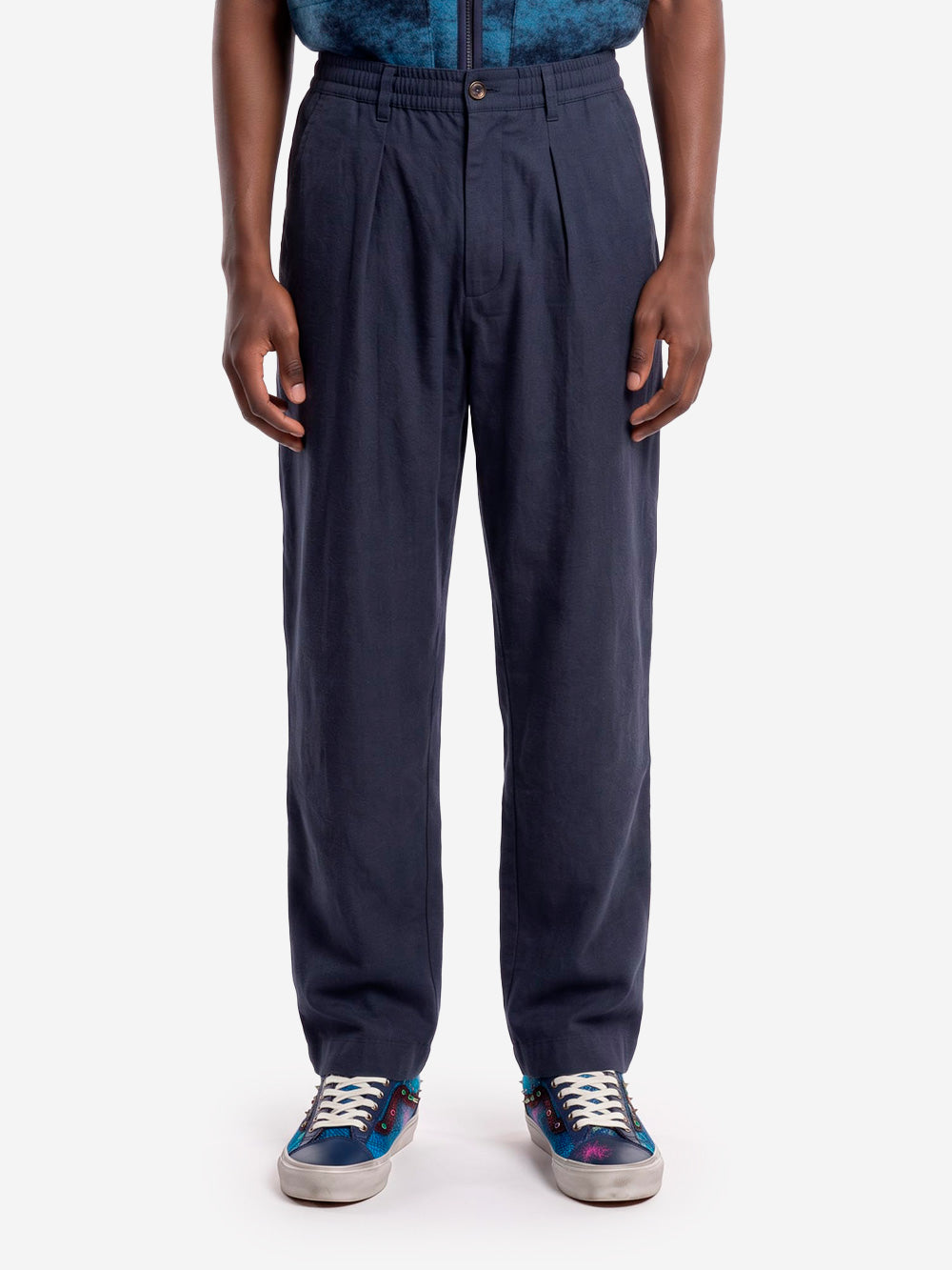 UNIVERSAL WORKS Pantaloni Comfort Moleskin blu con pinces Blu scuro Urbanstaroma