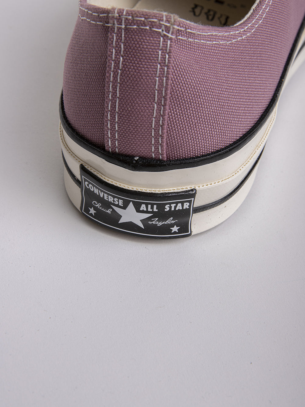 CONVERSE Chuck Taylor All Star '70 OX Sneakers Rosa Urbanstaroma