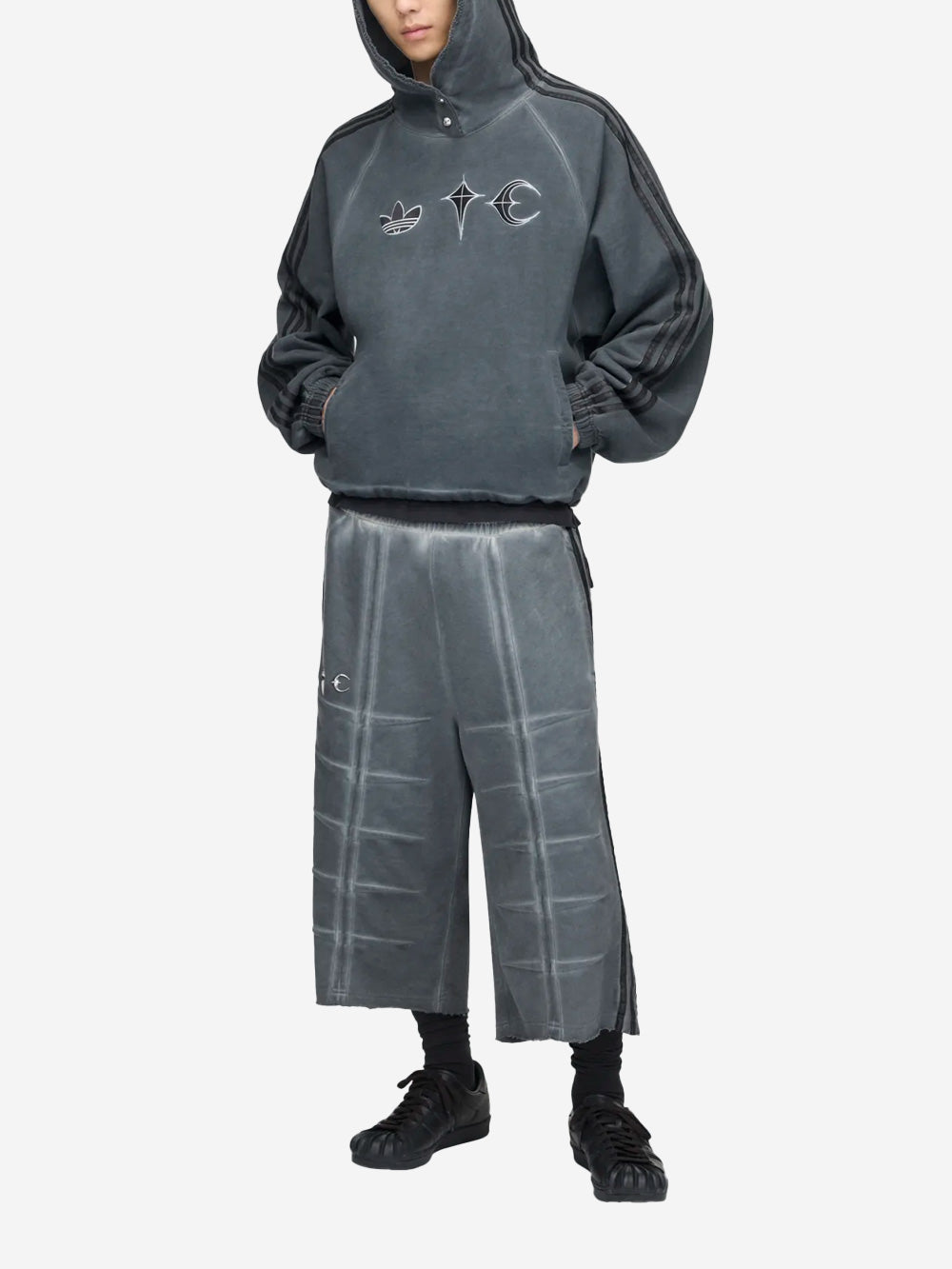 ADIDAS ORIGINALS Felpa con cappuccio sweat nera x Thug Club Nero Urbanstaroma