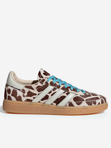 ADIDAS ORIGINALS W Handball Spezial 'Crystal Linen Ivory Icey Blue' con motivo a giraffa Beige