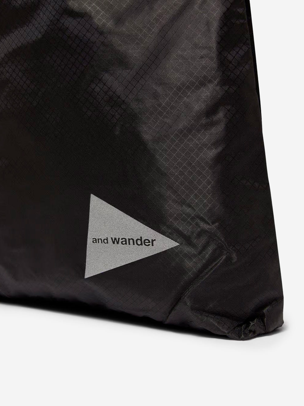AND WANDER Borsa a tracolla 'Sil Sacocha' in nero (5l) Nero Urbanstaroma