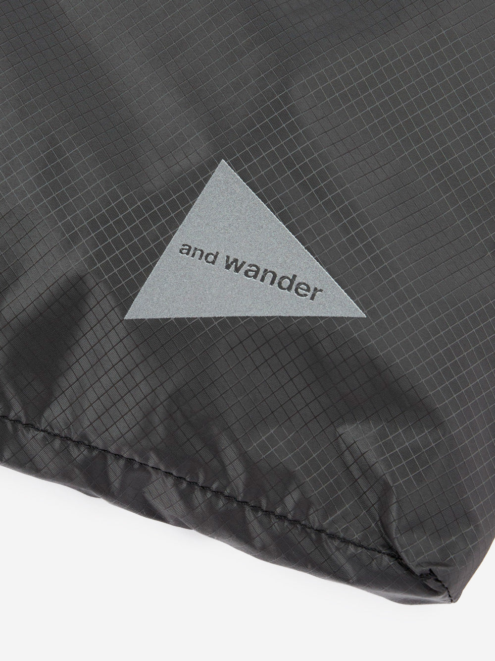 AND WANDER Borsa a tracolla 'Sil Sacocha' in grigio (5l) Grigio Urbanstaroma