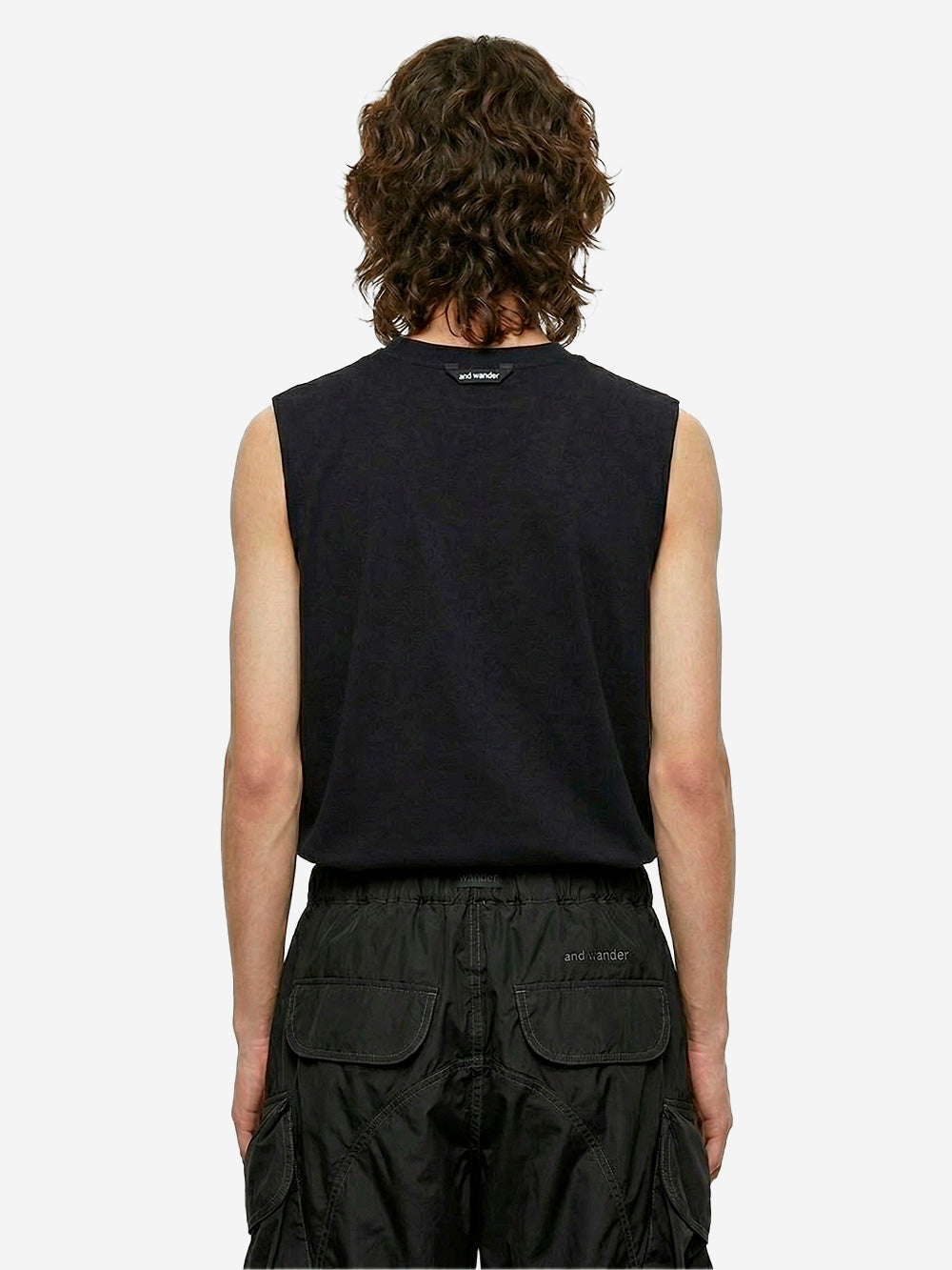 AND WANDER Canotta nera in dry mesh con logo Nero Urbanstaroma