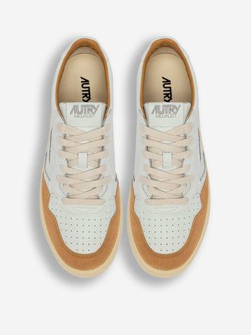 AUTRY M Medalist Low in pelle bianca e suede rame Bianco marrone