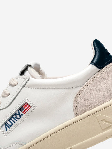 AUTRY M Medalist Low bianche, blu e suede beige Bianco