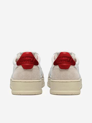 AUTRY M Medalist Low in pelle bianca e rossa e suede beige Bianco