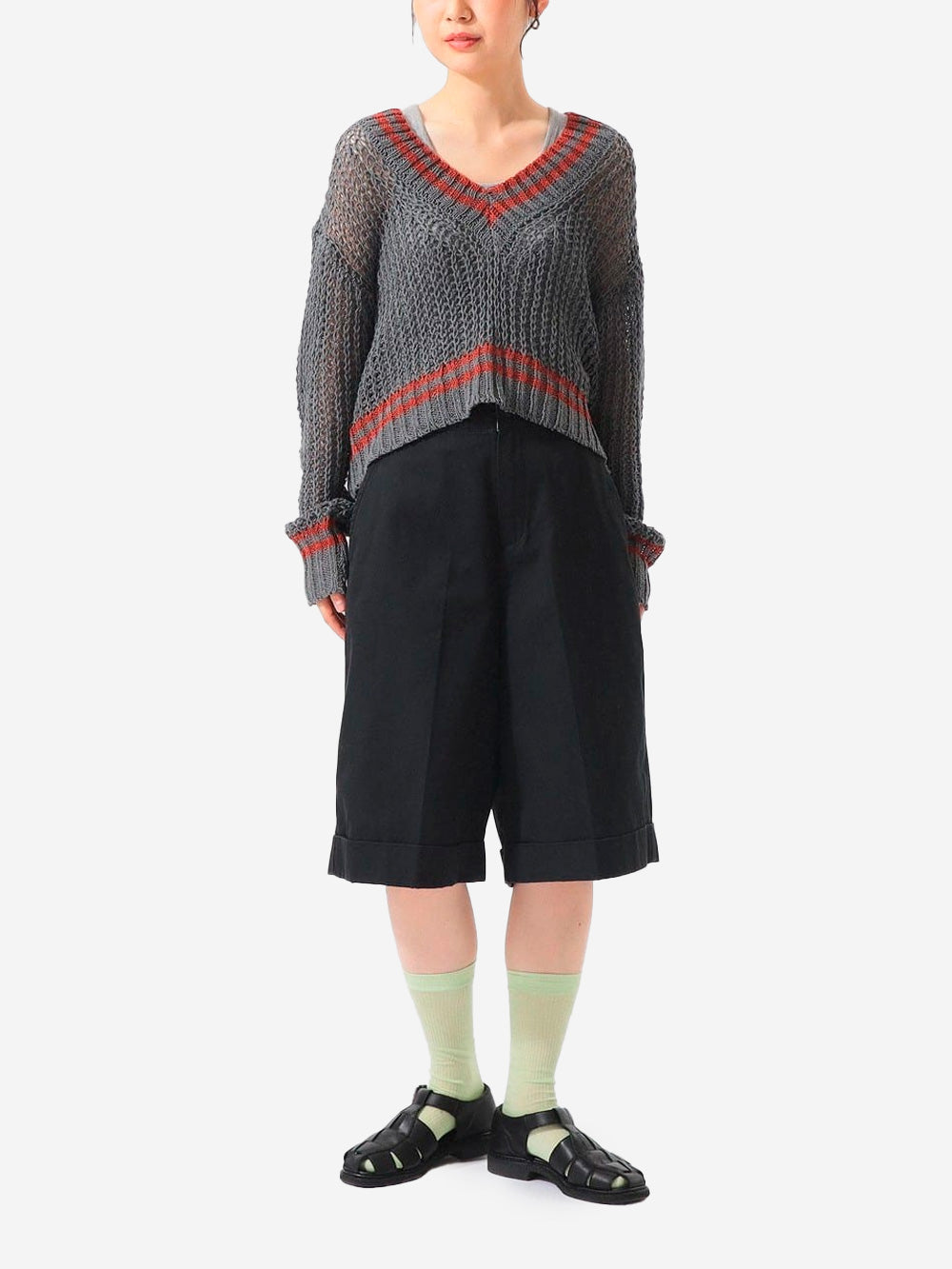 BEAMS BOY Shorts a gamba larga neri con pieghe frontali Nero Urbanstaroma