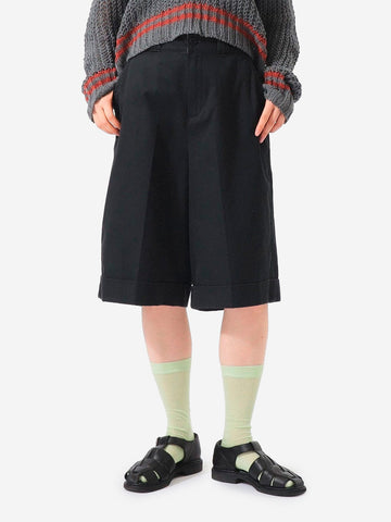 BEAMS BOY Shorts a gamba larga neri con pieghe frontali Nero