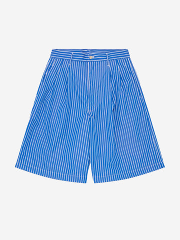 Weite blau-weiß gestreifte Shorts mit Bundfalten
