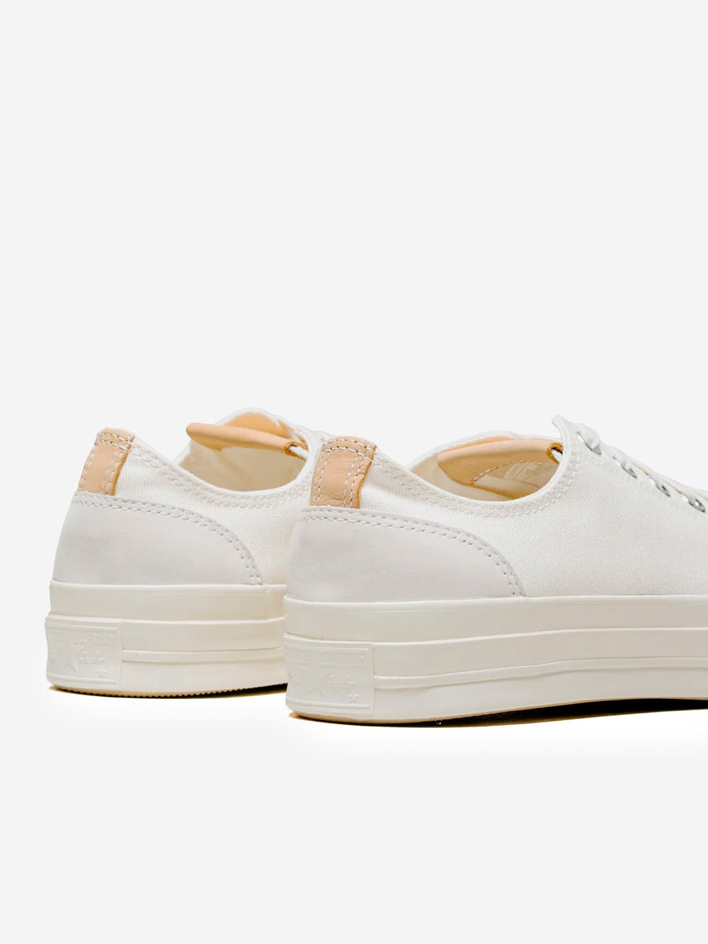 CONVERSE Chuck 70 OX con Canvas e Suede 'Egret' Off white Urbanstaroma