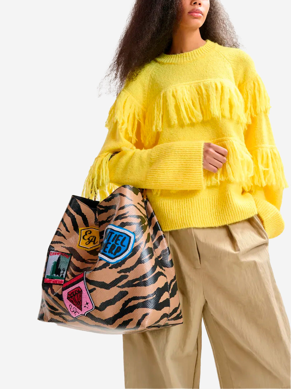 ESSENTIEL ANTWERP Borsa shopper lucida con stampa tigrata e toppe applicate Maculato Urbanstaroma
