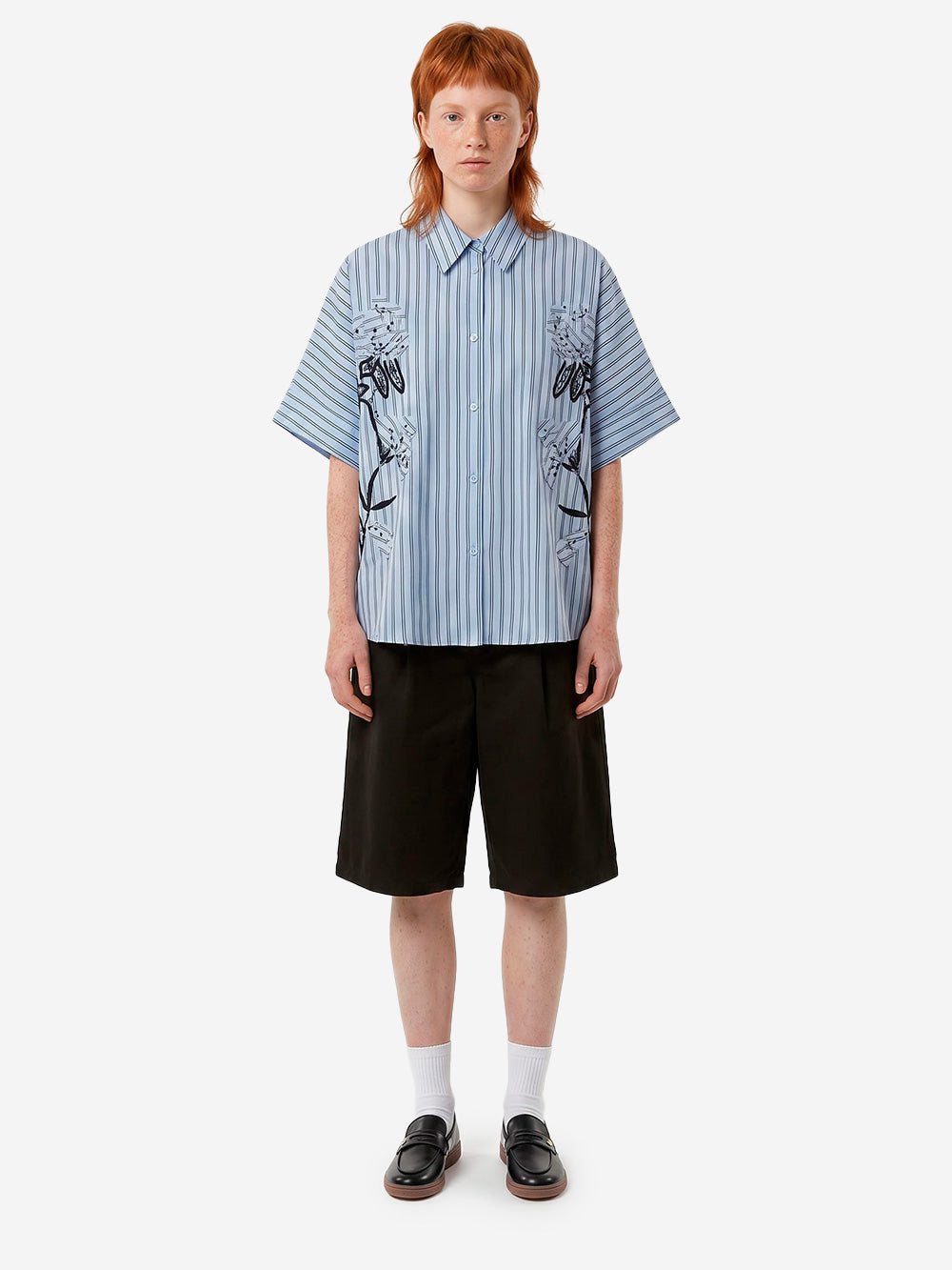 ESSENTIEL ANTWERP Camicia oversize celeste con ricami floreali applicati e perline Celeste Urbanstaroma