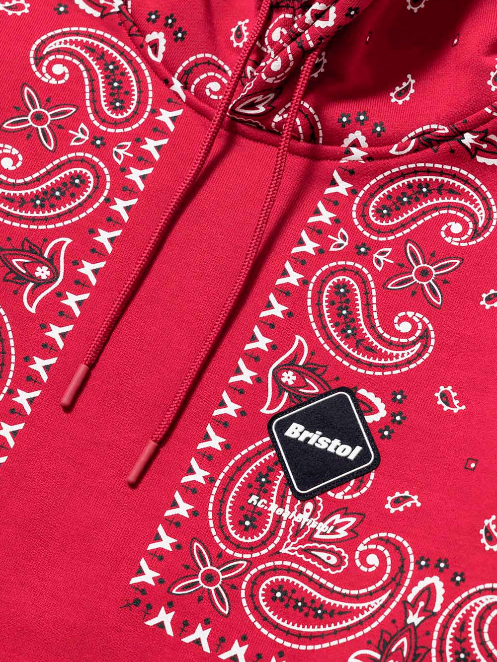 F.C. REAL BRISTOL Felpa con Cappuccio rossa con Motivo Bandana Rosso Urbanstaroma