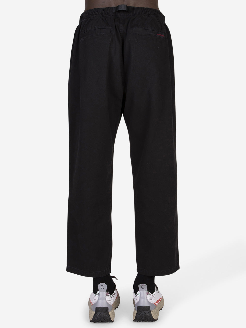 GRAMICCI Loose Tapered Pant neri Nero Urbanstaroma