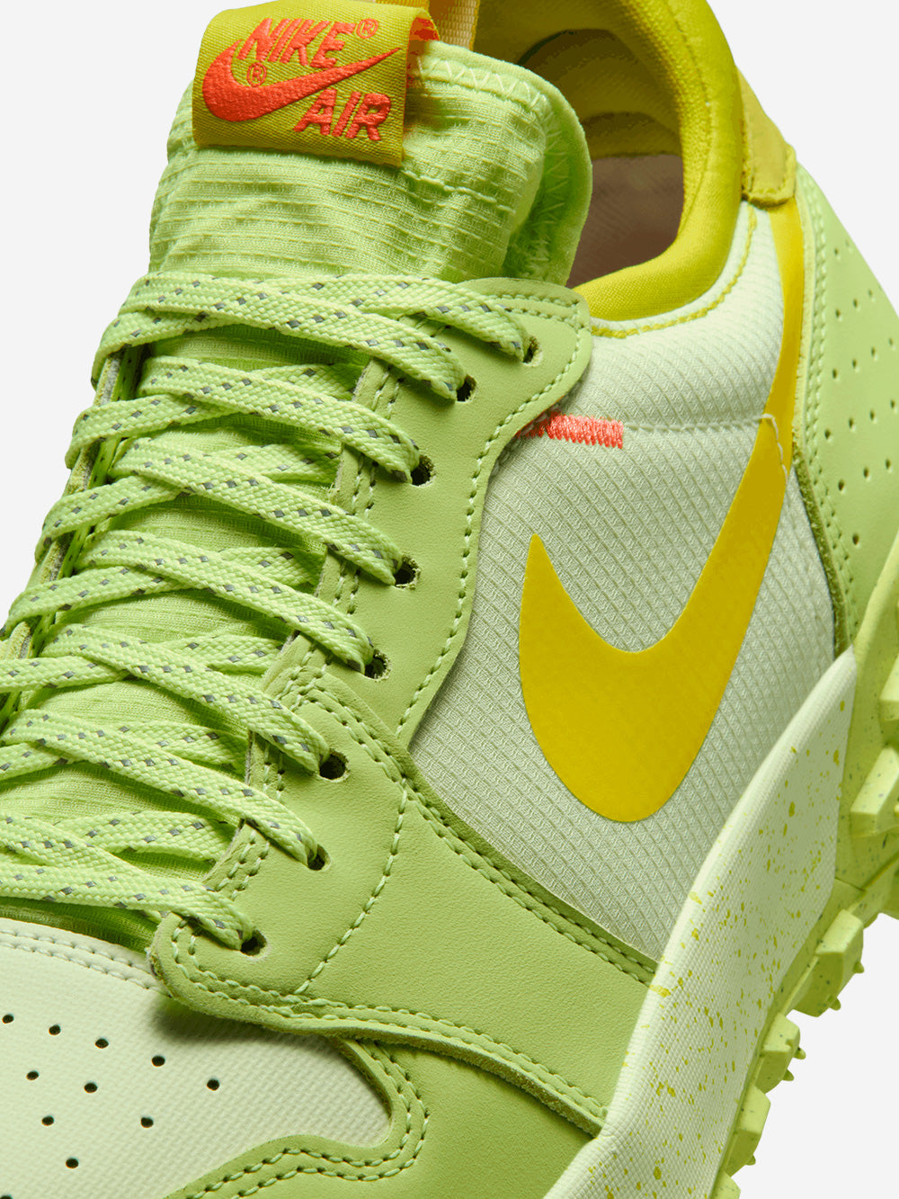 JORDAN Air Jordan 1 Low Element Gore-Tex 'Light Lemon Twist' Verde Urbanstaroma