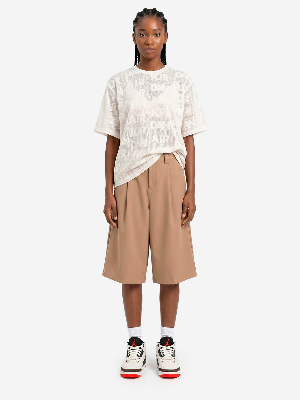 JORDAN W Shorts marroni chino ampi Marrone chiaro Urbanstaroma