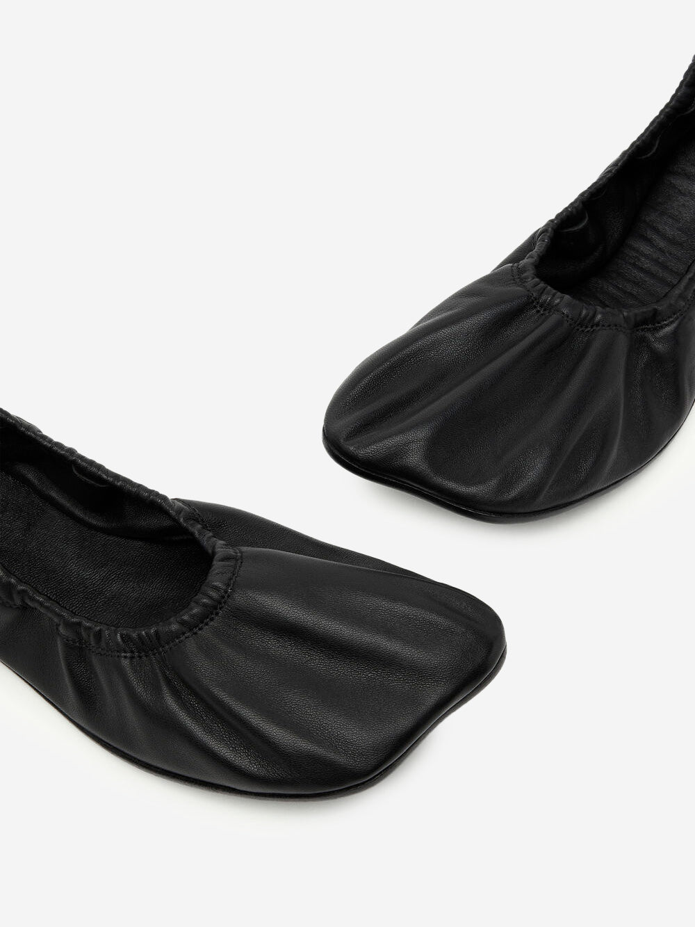 MM6 MAISON MARGIELA Nero Urbanstaroma