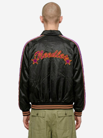 Chaqueta Stadium en tejido satinado negro con bordados