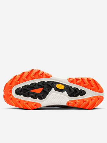 ACG Zegama trail running 'Summit White Safety Orange'