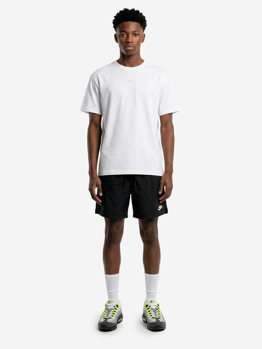 NIKE Shorts neri Club con Swoosh Nero Urbanstaroma