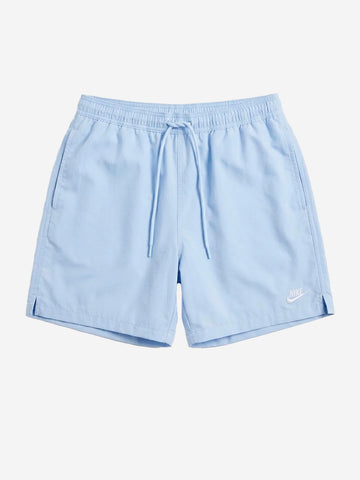NIKE Shorts celesti Club con Swoosh Celeste