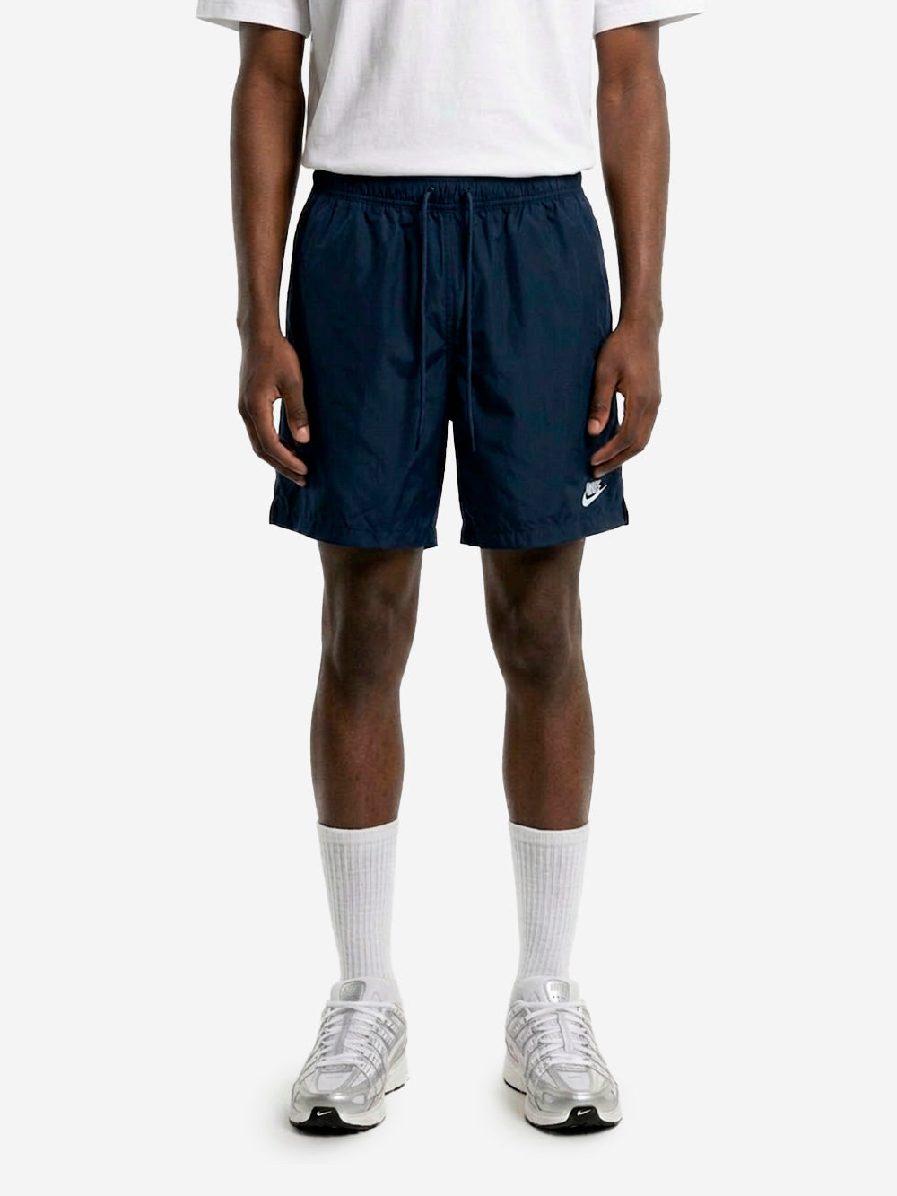 NIKE Shorts blu Club con Swoosh Blu scuro Urbanstaroma