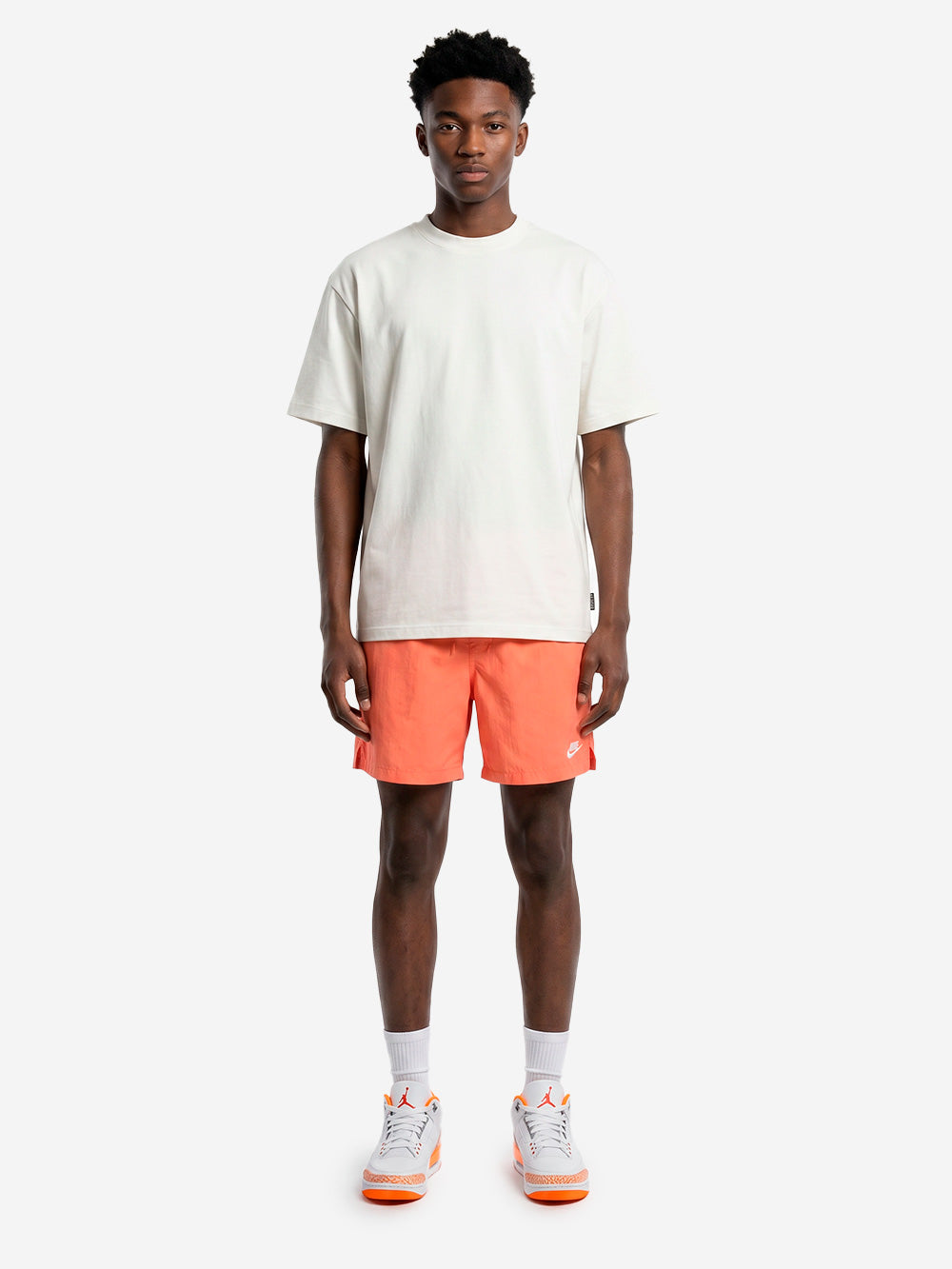 NIKE Shorts arancioni Club con Swoosh arancione Urbanstaroma