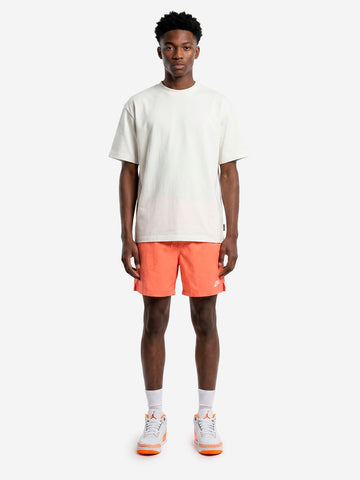 NIKE Shorts arancioni Club con Swoosh arancione