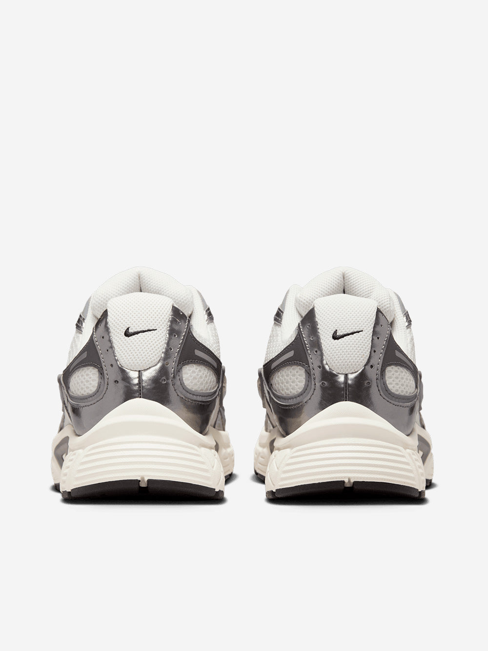 NIKE V5 RNR bianche e grigie Grigio Urbanstaroma