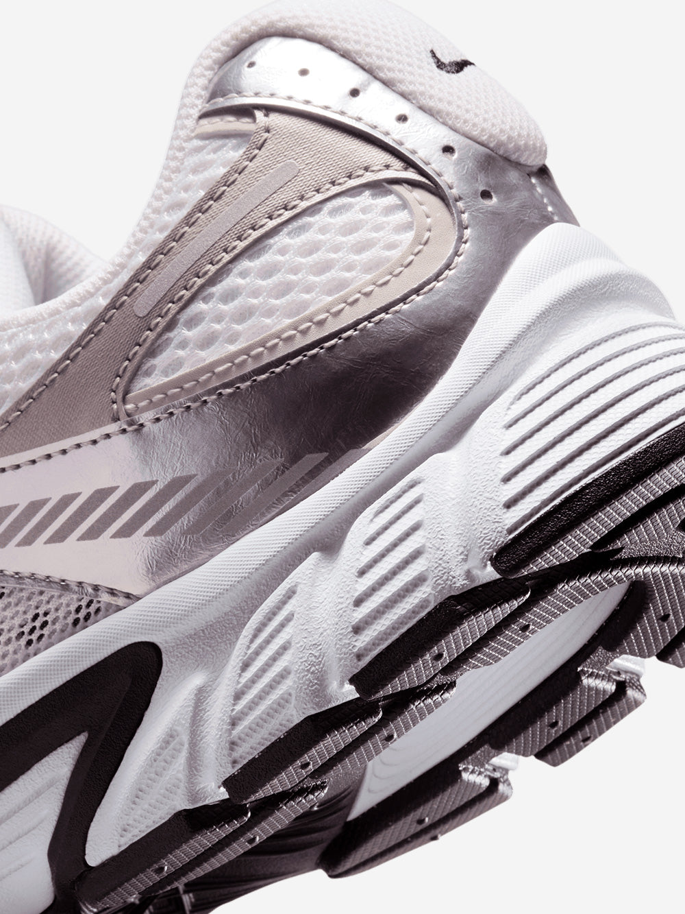 NIKE V5 RNR 'White College Grey' Bianco argento Urbanstaroma