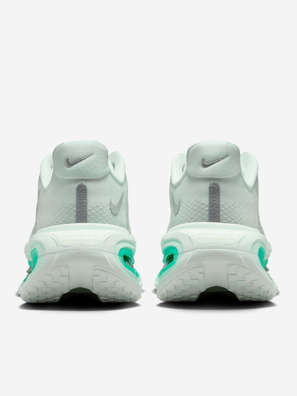 NIKE W Vomero Premium 'Barely Green' running Verde Urbanstaroma