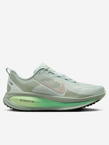 NIKE Vomero 18 'Light Silver Barely Volt' running verde
