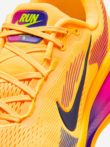 NIKE Vomero 18 'Citron Pulse Laser Orange' running arancione