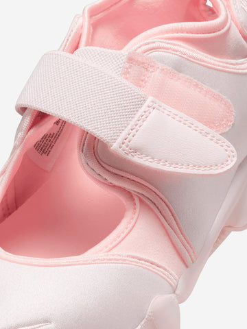 NIKE W Air Rift SE 'Light Soft Pink' con nastri da danza Rosa