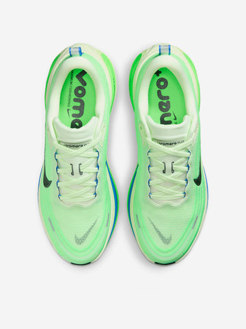 NIKE Vomero Plus 'Volt Tint Lime Blast' running Verde