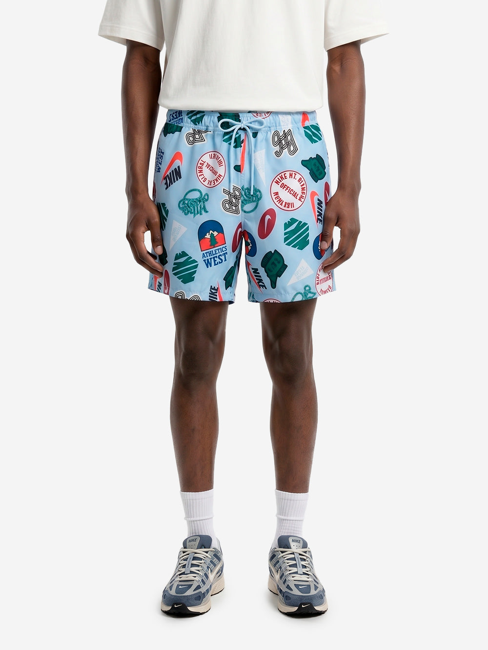 NIKE Shorts celesti Club con stampa Flow Celeste Urbanstaroma