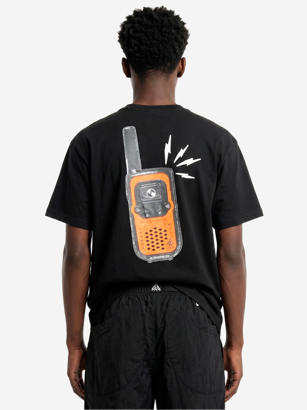 NIKE ACG T-shirt nera in misto cotone con grafica e Dri-FIT Nero Urbanstaroma