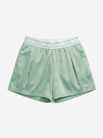 NIKE Shorts ampi a vita media in raso verde chiaro Salvia
