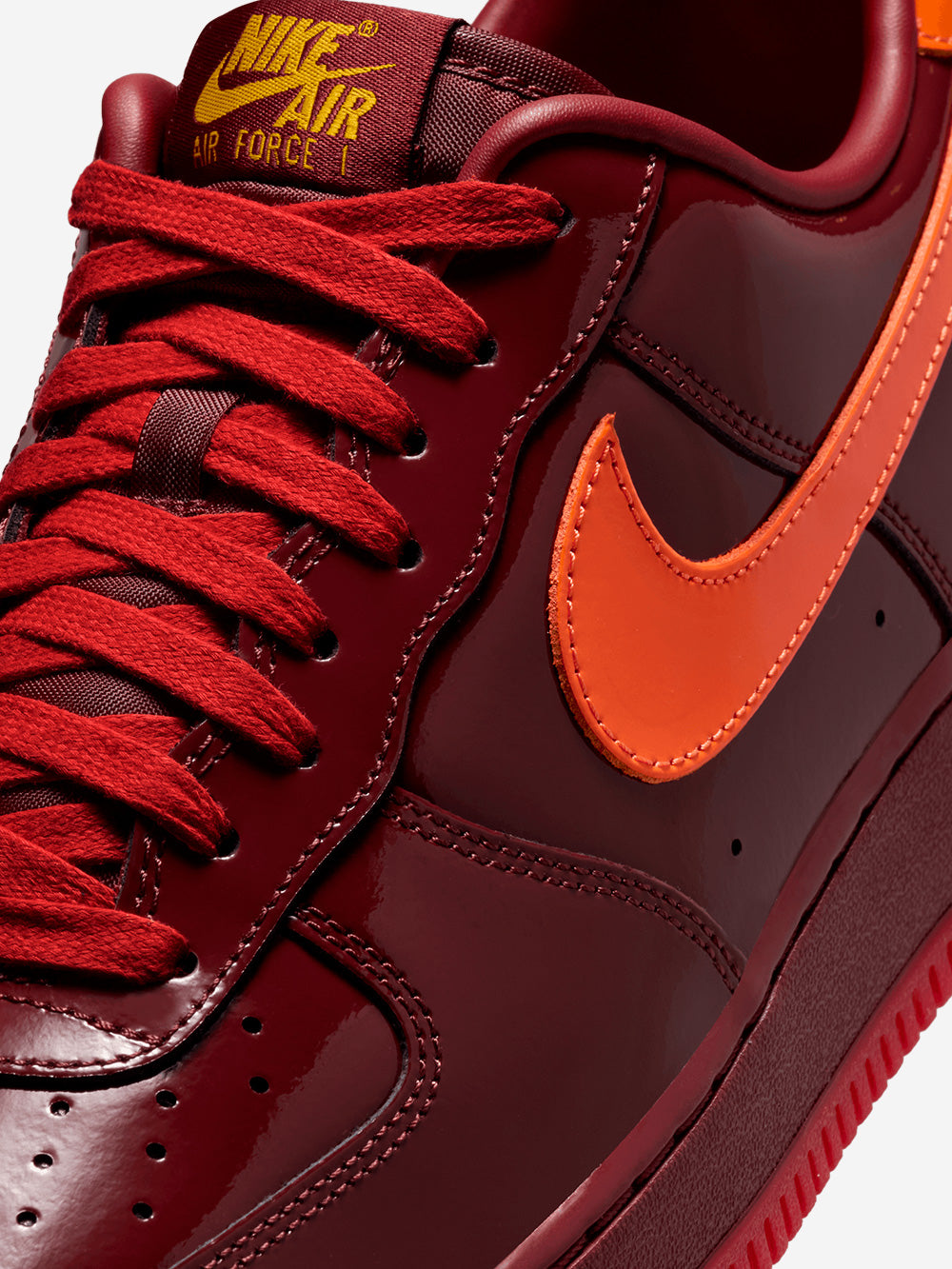 NIKE Air Force 1 Low Patent Leather QS 'Dark Team Red' Rosso Urbanstaroma
