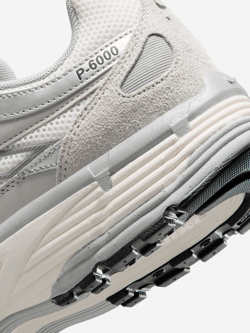 NIKE P-6000 'Light Bone Pale Ivory' Grigia beige Urbanstaroma