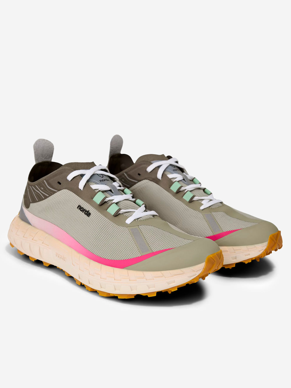 NORDA 001 A 'Sky' Verde rosa Urbanstaroma