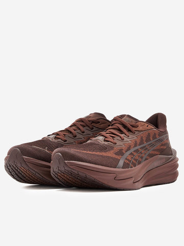 Deviate Nitro 4 brown running sneaker