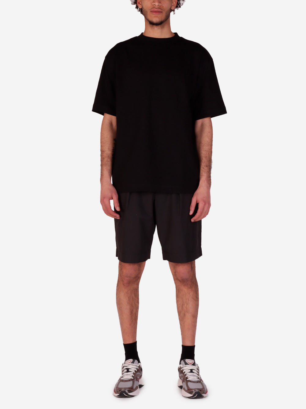 REGARDS T-shirt nera relaxed fit Nero Urbanstaroma
