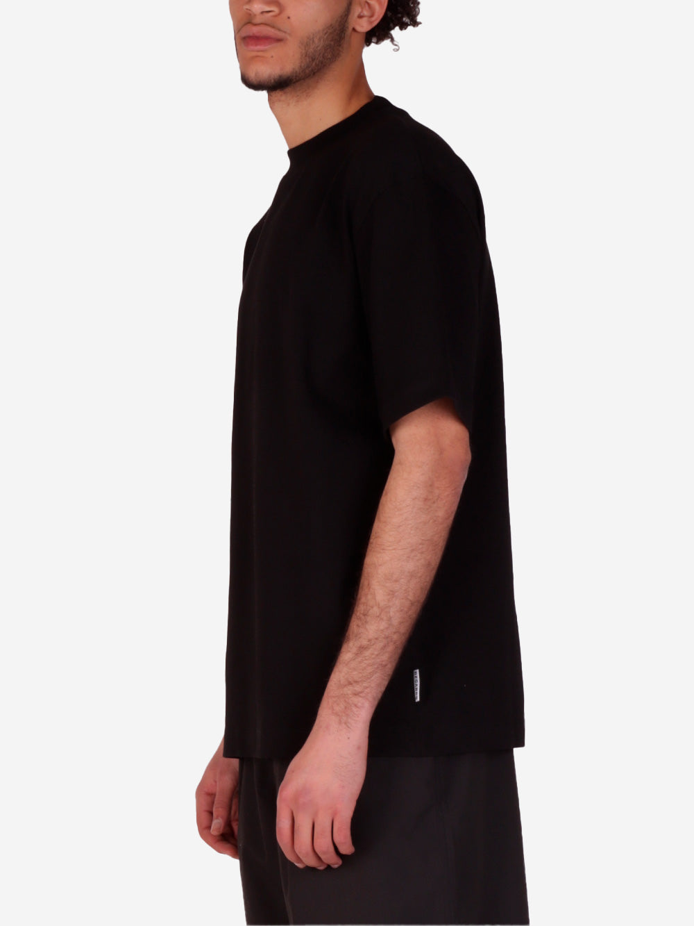 REGARDS T-shirt nera relaxed fit Nero Urbanstaroma