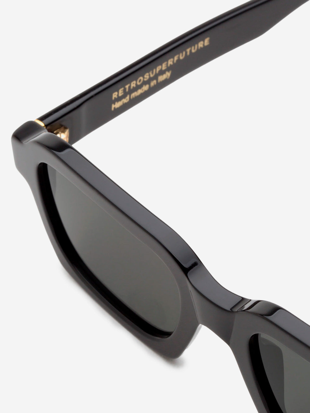 RETROSUPERFUTURE Occhiali da sole neri 'Caro' Nero Urbanstaroma