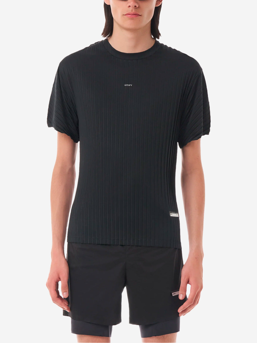 SATISFY AuraLite T-Shirt Running nera Plissettata Ultraleggera Nero Urbanstaroma