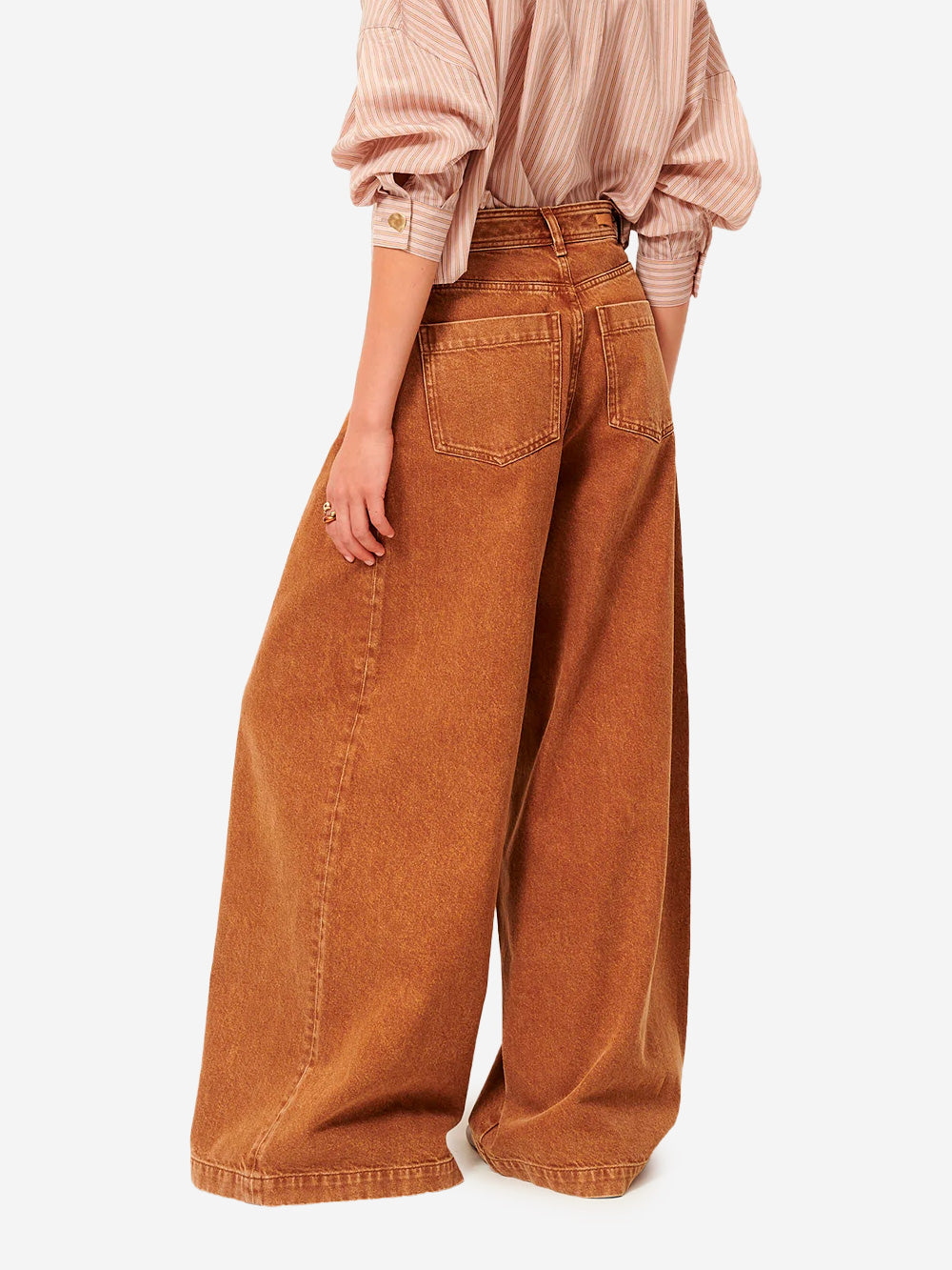 SESSUN Jeans ampi a vita alta 'Diegui' color toffee Cammello Urbanstaroma