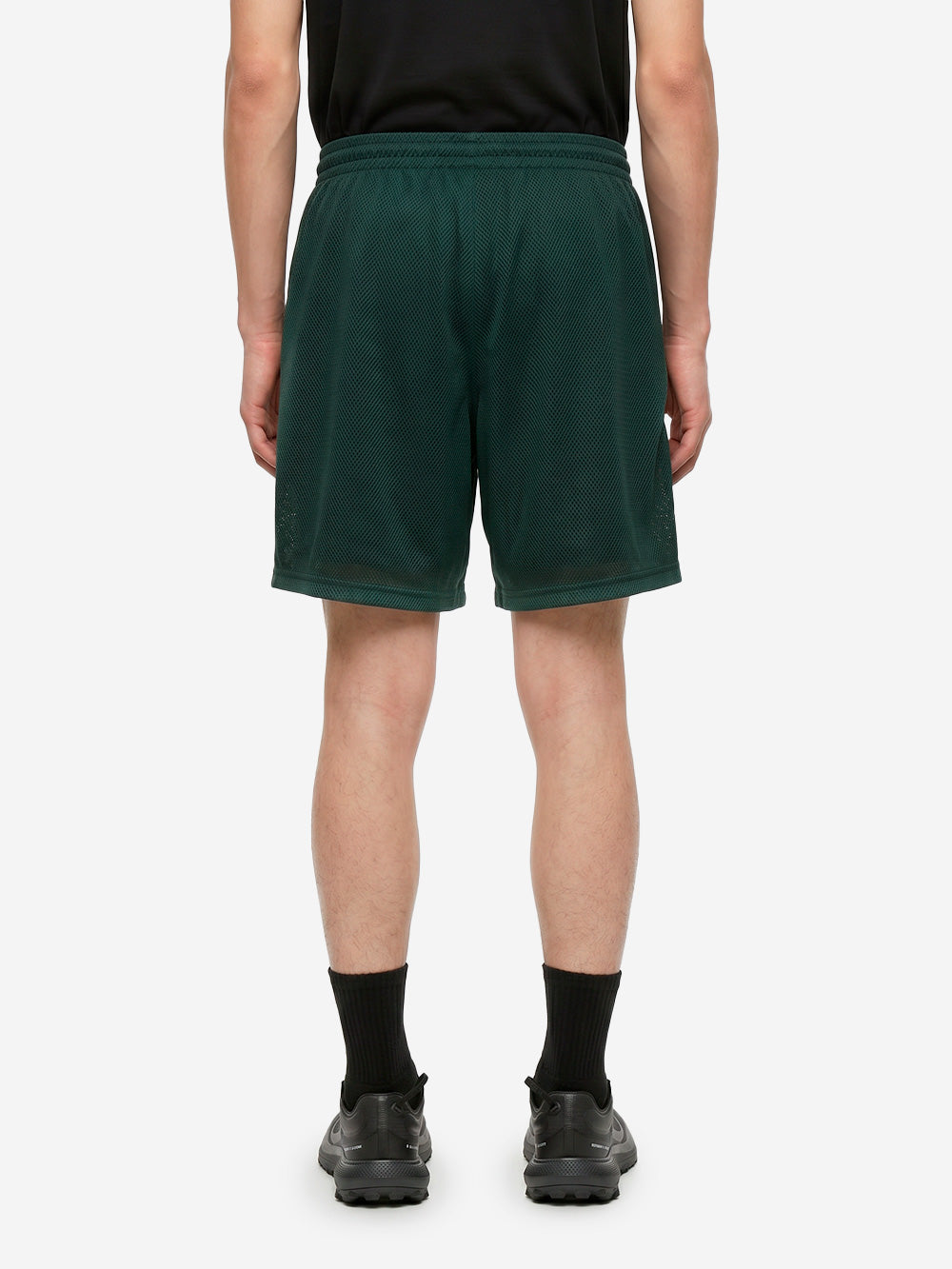 SOUTH2 WEST8 Shorts String CS in mesh verde scuro Verde scuro Urbanstaroma
