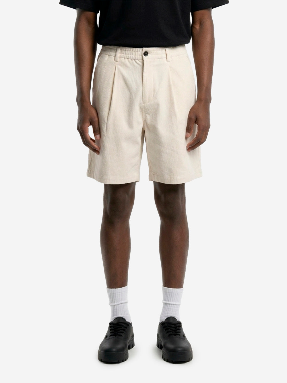 UNIVERSAL WORKS Shorts track pleated in cotone fiammato ecru Panna Urbanstaroma